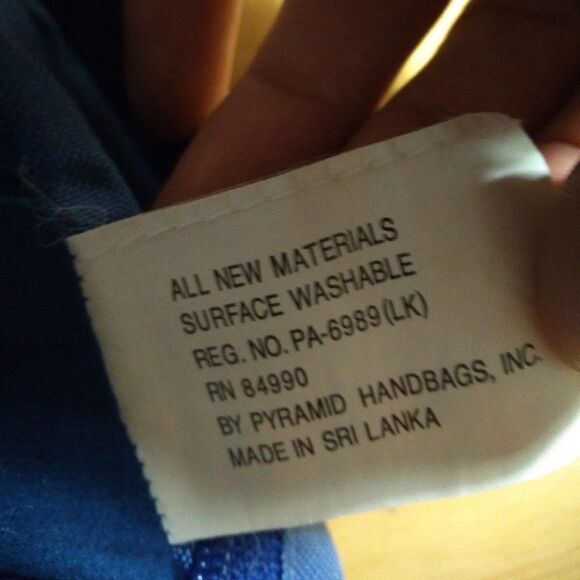 Vintage Mickey Mouse Back Pack - Picture 7 of 7